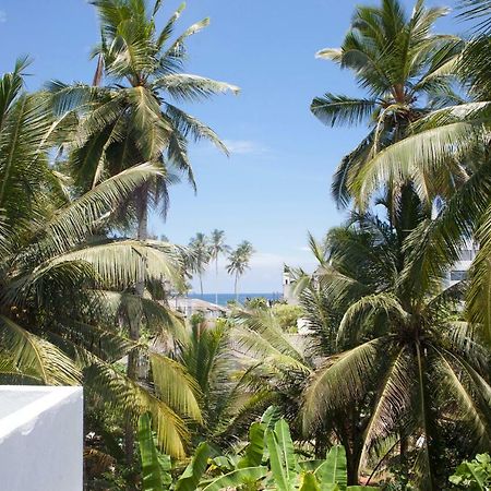 Alvas House Hotel Hikkaduwa Bagian luar foto