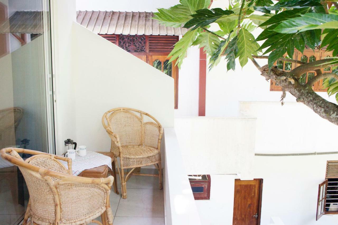 Alvas House Hotel Hikkaduwa Bagian luar foto